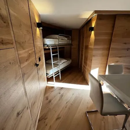 La Thuile: Sci, Trekking E Relax Apartman *