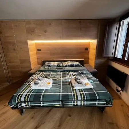 Guesthost - Mulino Del Bianco - Comfy Studio-Flat * La Thuile