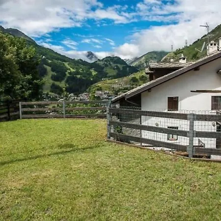 Guesthost - Mulino Del Bianco - Comfy Studio-Flat La Thuile